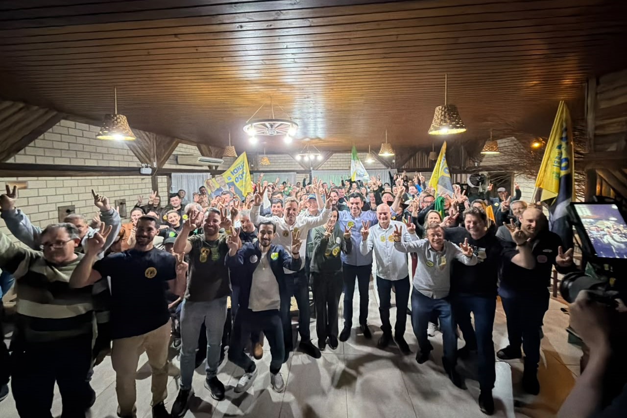Campanha de Ulisses Gabriel ganha força em Turvo com grande encontro