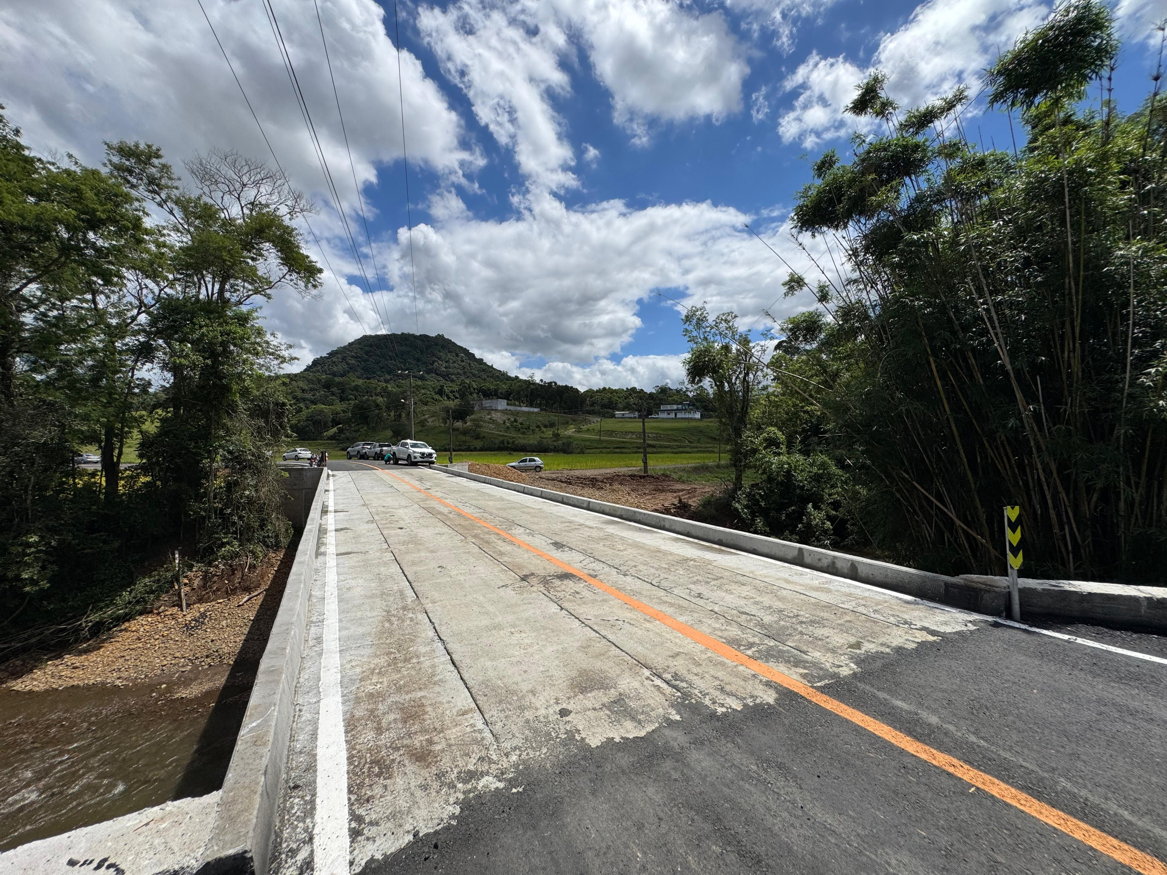 Governo de Forquilhinha intensifica investimentos no interior com novas inaugurações 
