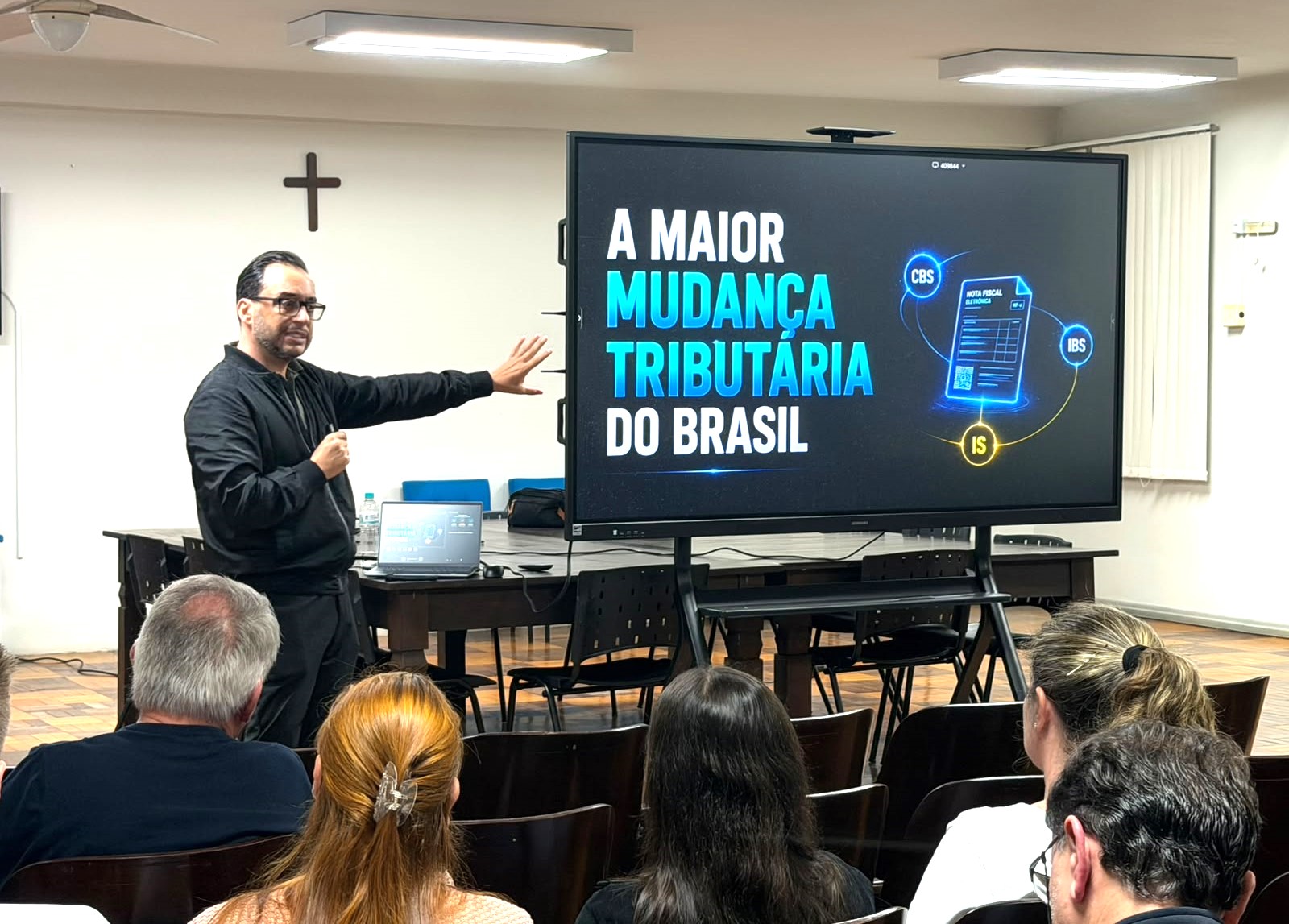 Turvo reúne empreendedores em palestra sobre os impactos da reforma tributária