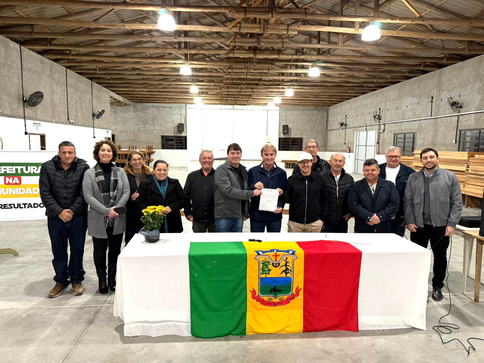 Prefeitura na Comunidade chega à Nova Esperança com anúncio de obras e investimentos